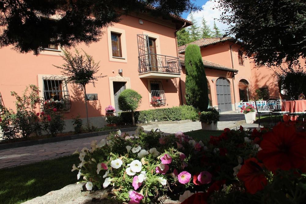 Giarvino Boutique Guest House Acqui Terme Eksteriør billede